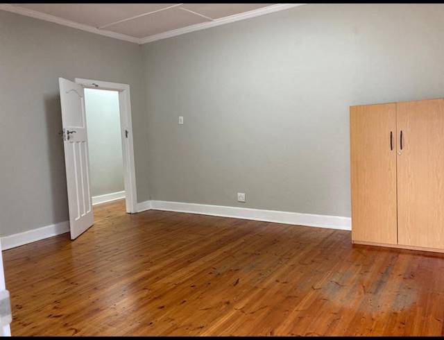 BUSINESS PROPERTY TO RENT IN NEWTON PARK